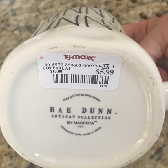 NWT! RARE Rae Dunn HUNNY BUNNY Easter mug VHTF! - Picture 4 of 6